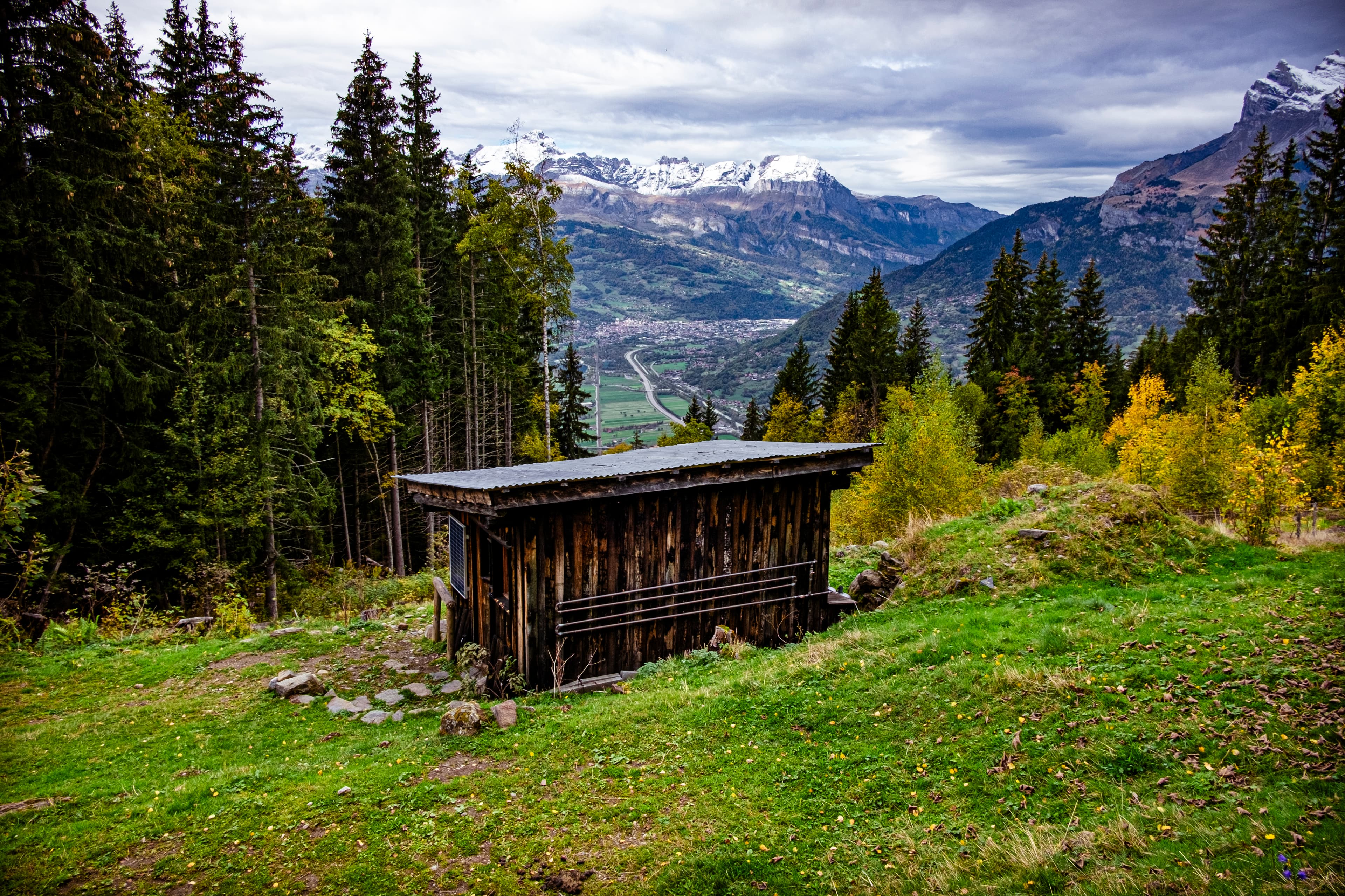 Distillerie Saint Gervais — vue sur le Mont-Blanc depuis la cabane à 1 365 mètres